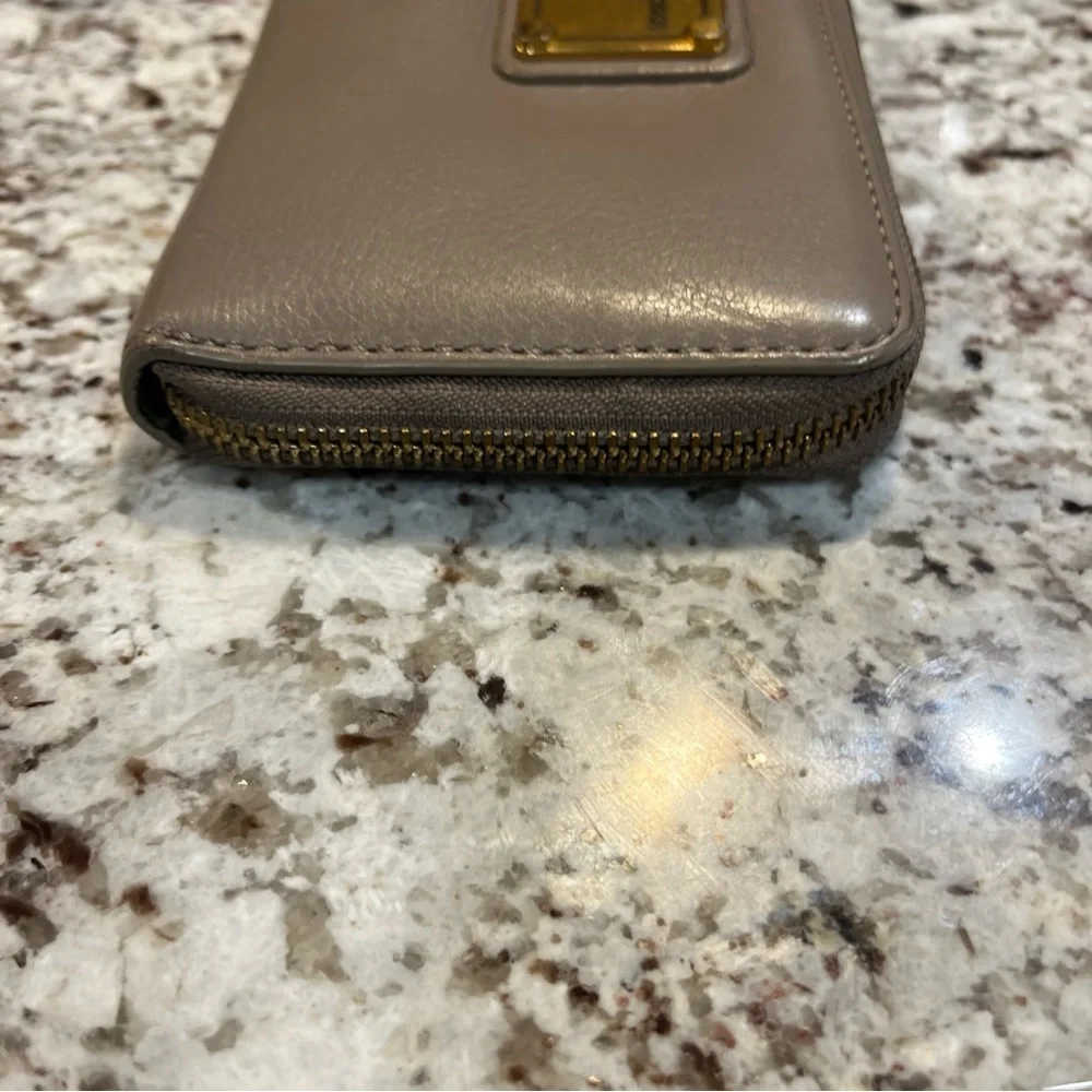 Marc Jacobs Taupe Leather Zip-Around Wallet with Gold Plaque